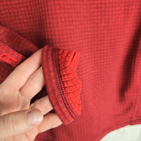 Patagonia R1 Polartec Full Zip Waffle Sweater Red Womens Size Medium. Flaws! - Picture 9 of 10